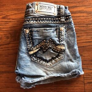 Miss me shorts size 28